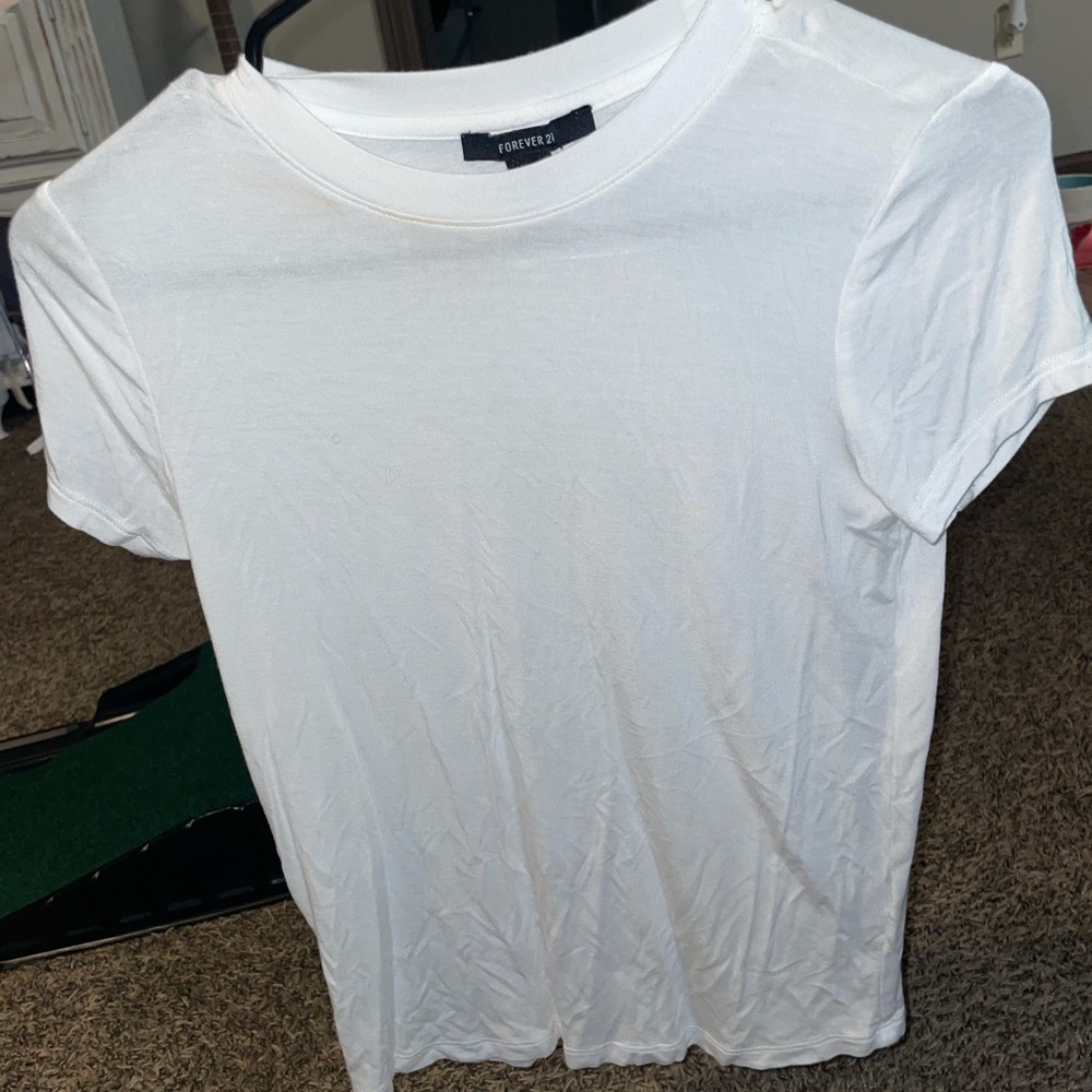 White tshirt